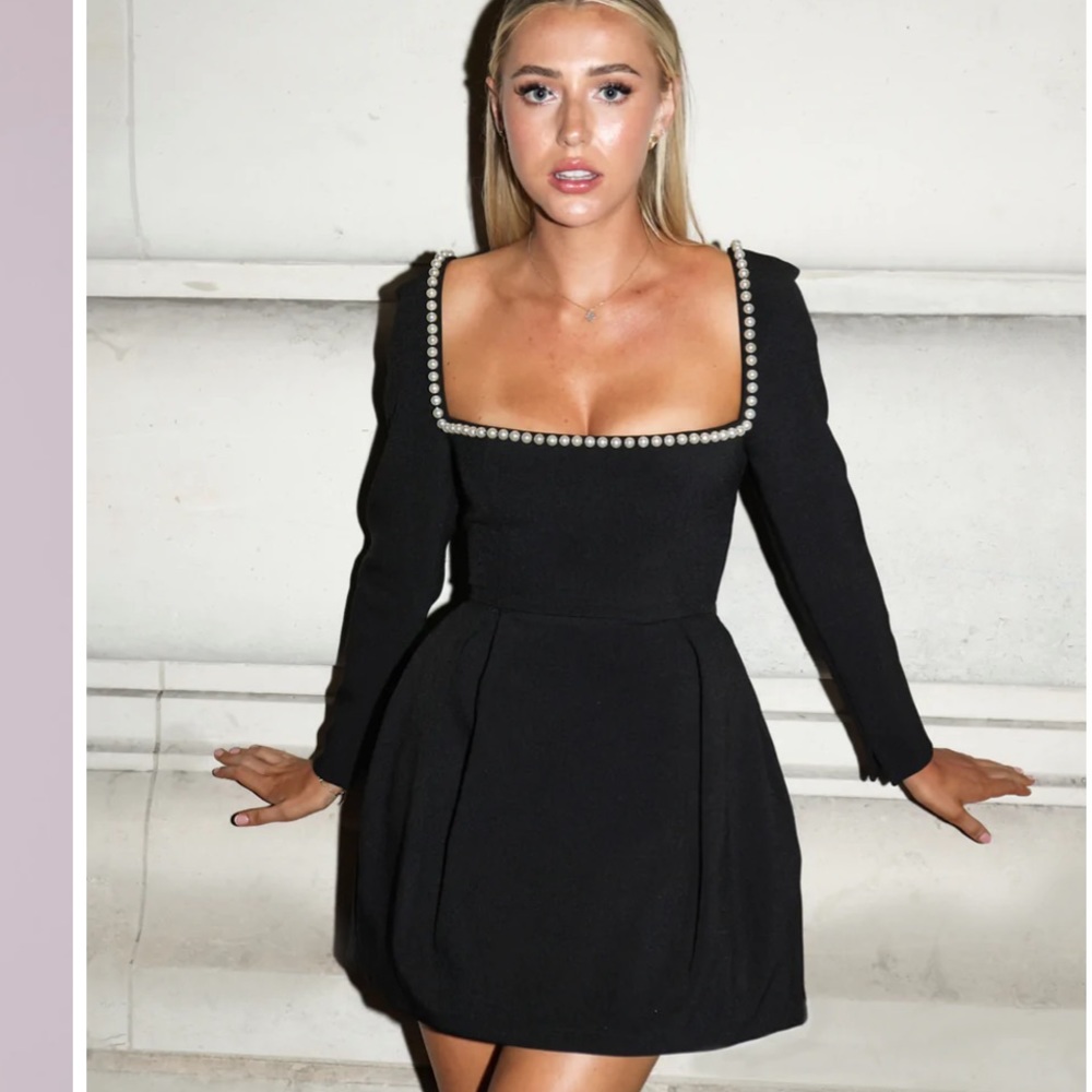 Odd Muse | The Ultimate Muse Pearl Dress